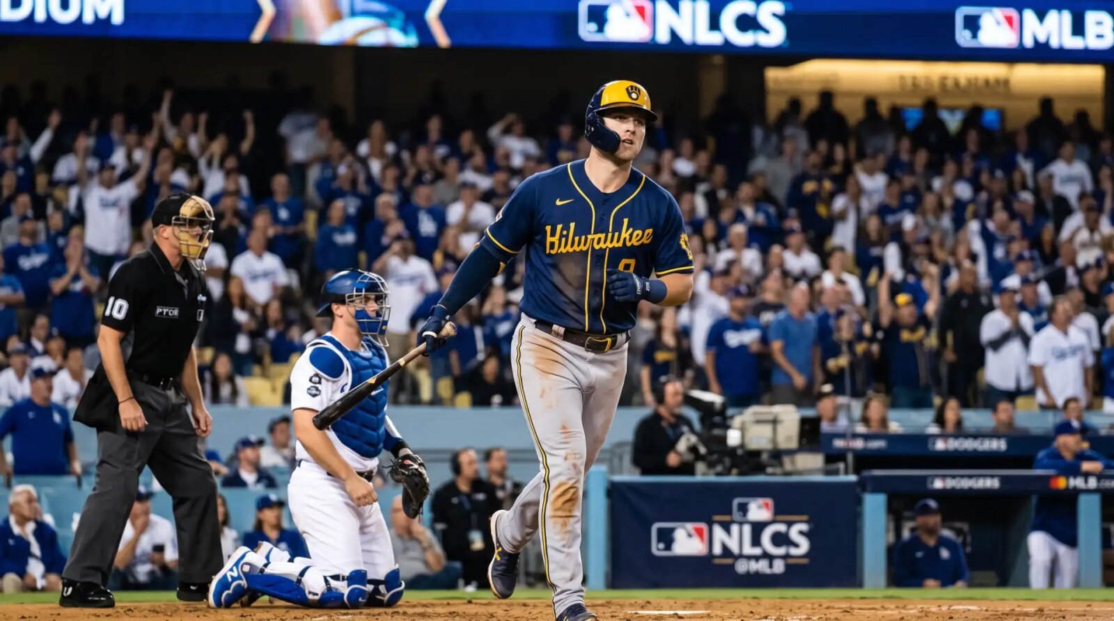 Jake Bauers' 11v-Pitch Homer Pushes Brewers to Brink of World Series