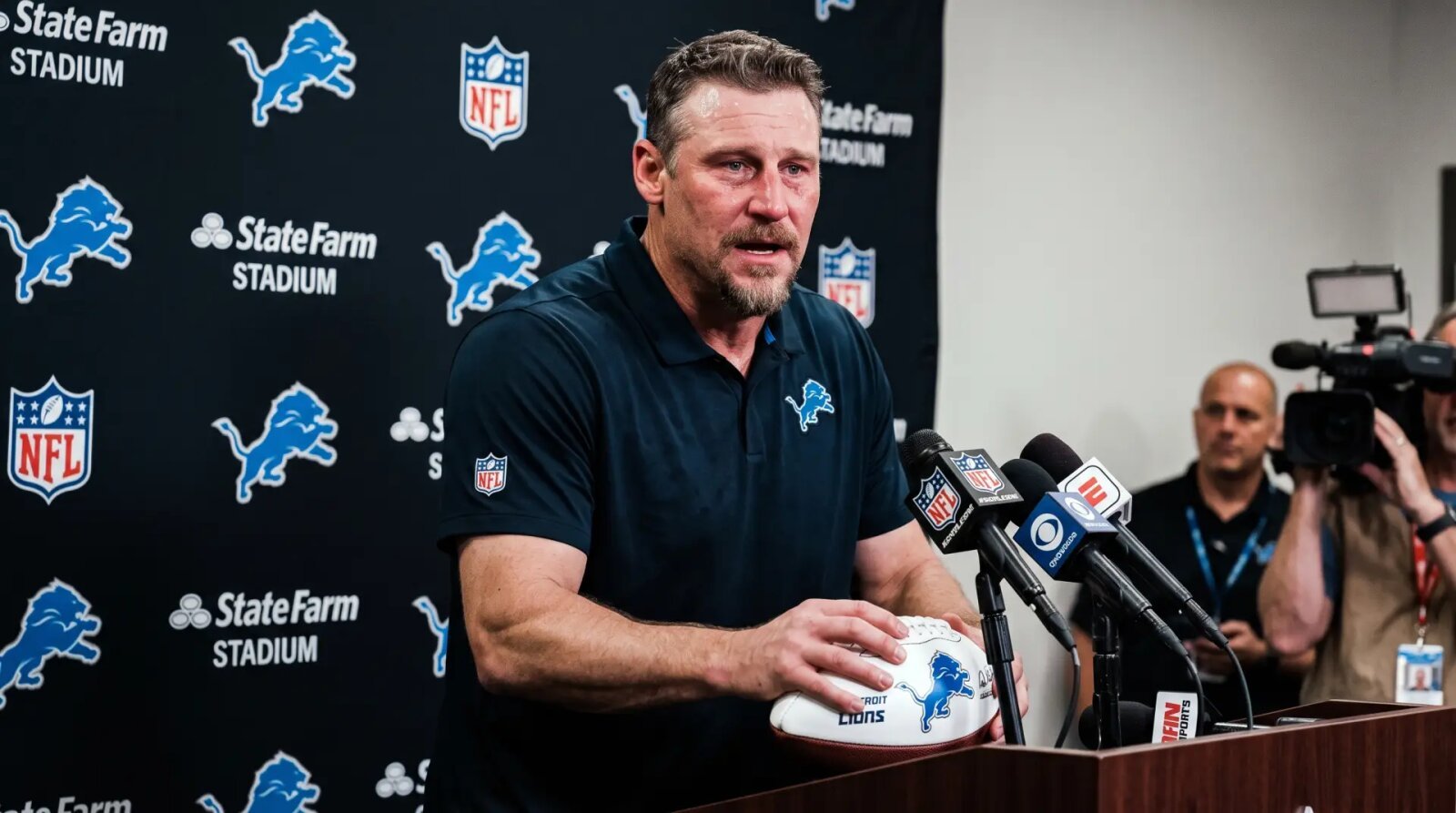 Lions Dedicate Game Ball to Longtime Voice Dan Miller After Wife Dies